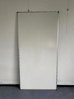 Whiteboard, Enlèvement