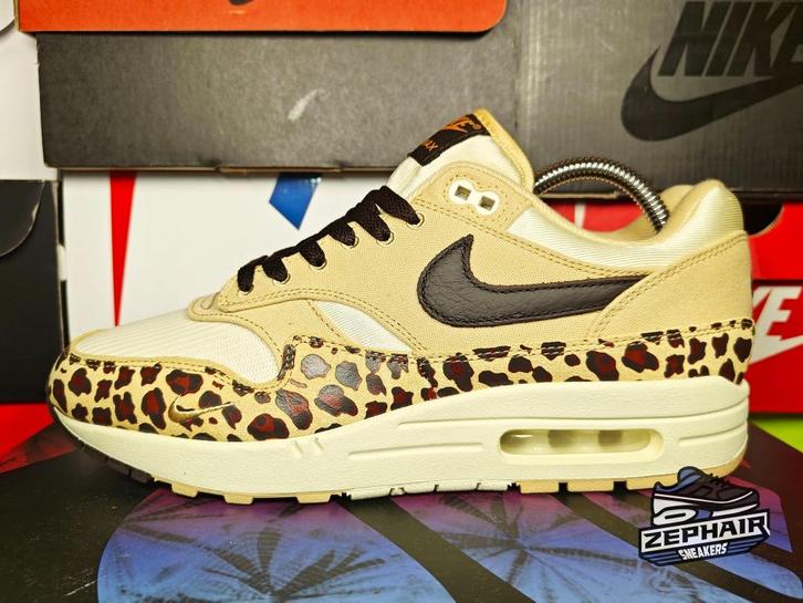 Nike Air Max 1 'Leopard' EU43 2024, Kleding | Heren, Schoenen, Zo goed als nieuw, Sneakers, Bruin, Ophalen of Verzenden
