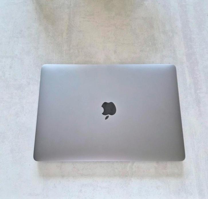 Macbook pro 13 inch (2017) 128GB 8GB, Computers en Software, Apple Macbooks, Zo goed als nieuw, MacBook, 13 inch, Ophalen of Verzenden