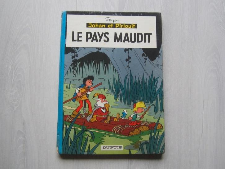 Johan et Pirlouit 12 : Le pays maudit - E.O., Boeken, Stripverhalen, Gelezen, Eén stripboek, Ophalen of Verzenden