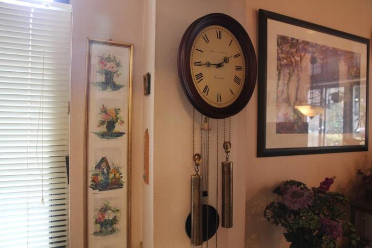 Wandklok, Huis en Inrichting, Woonaccessoires | Klokken, Gebruikt, Wandklok, Analoog, Ophalen of Verzenden