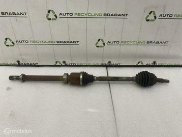 Aandrijfas Rechts Voorzijde Renault Captur 1 ORIG 391005338R beschikbaar voor biedingen