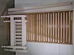 Houten spijlenbed, Huis en Inrichting, Ophalen, Zo goed als nieuw, Eenpersoons