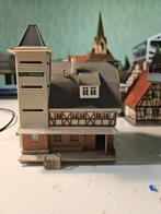 Zeer mooi pakhuisgebouw, treinho, Hobby en Vrije tijd, Modeltreinen | Overige schalen, Ophalen of Verzenden