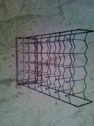 A vendre rayonnage a bouteilles beschikbaar voor biedingen