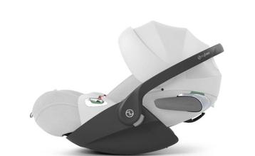 CYBEX platinum white plus  - cloud T i-size beschikbaar voor biedingen