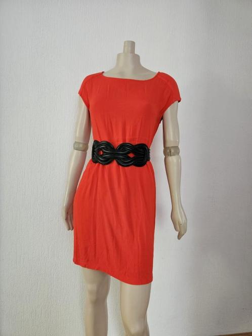 Exclusieve rode jurk van Roberto Collina – maat 36/38, Kleding | Dames, Jurken, Zo goed als nieuw, Maat 36 (S), Rood, Knielengte