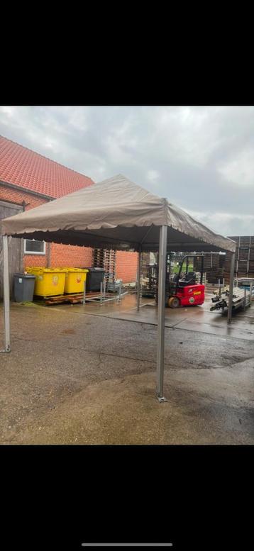 Tent 3x3  en 3x5  beschikbaar voor biedingen