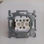 Niko 170-05900 - Sokkel voor rolluikschakelaar, Ophalen of Verzenden, Nieuw