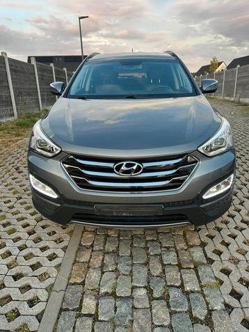 Hyundai SANTA FE beschikbaar voor biedingen