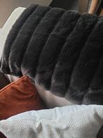 2 woondekens imitatiebont bruin 140x180, Huis en Inrichting, Ophalen, Zo goed als nieuw