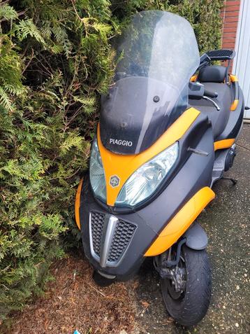 Piaggio mp3 500 