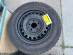 Jante + pneu d'hiver d'un Volkswagen Caddy, -, Véhicule de tourisme, -, 3 mois de garantie