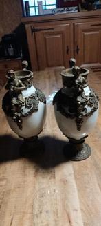 2 antieke vazen. €500., Huis en Inrichting, Woonaccessoires | Vazen, Ophalen