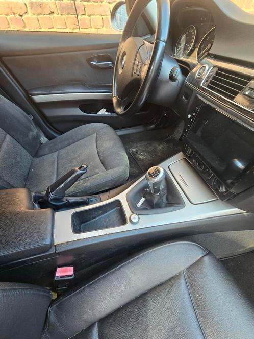 Bmw 320i, Auto's, BMW, Particulier, 3 Reeks, Benzine, Euro 4, Berline, 5 deurs, Handgeschakeld, Zwart, Zwart, Ophalen