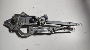 Raammechaniek rechtsvoor hand BMW 5-serie E34 51321944062 19 beschikbaar voor biedingen
