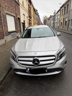 Mercedes GLA 200, Autos, Argent ou Gris, Achat, Boîte manuelle, 5 portes