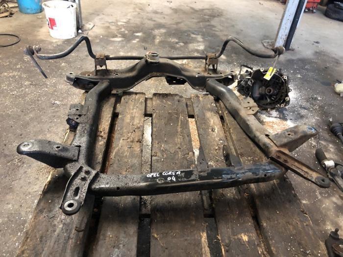 Subframe van een Opel Corsa, Auto-onderdelen, Ophanging en Onderstel, Opel, Gebruikt, 3 maanden garantie, Ophalen of Verzenden