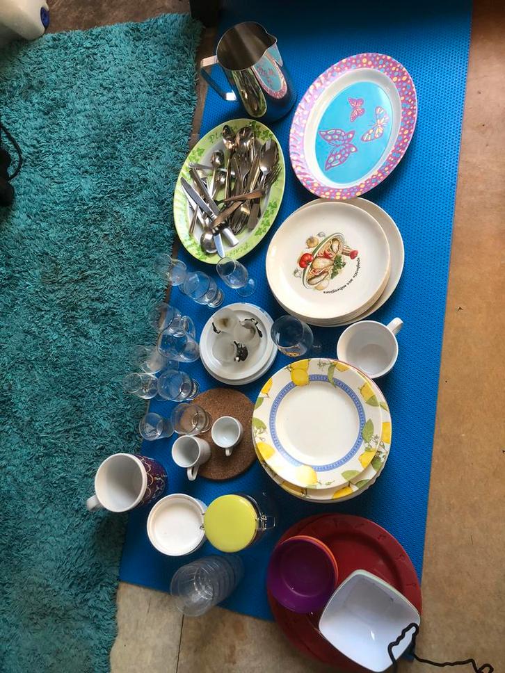 Grote partij vintage serviesgoed, Huis en Inrichting, Keuken | Servies, Gebruikt, Compleet servies, Overige stijlen, Ophalen