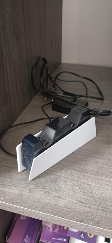 Originele controller charging station ps5 beschikbaar voor biedingen