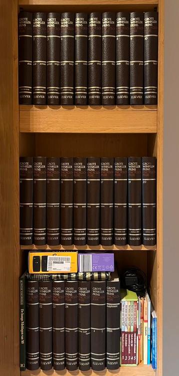 Grote Winkler Prins encyclopedie reeks 8e druk beschikbaar voor biedingen
