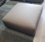 Montis Hocker, Enlèvement, 75 à 100 cm, Tissus, Carré