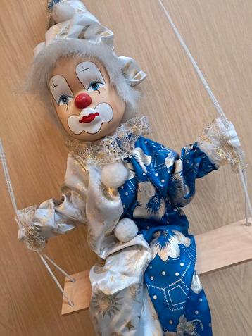  Vintage clown pop op schommel  beschikbaar voor biedingen