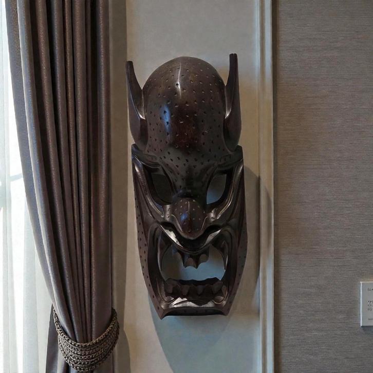 Masque mystique en bois — Le Bakunawa, l'avaleur de lune, Antiquités & Art, Art | Sculptures & Bois, Enlèvement ou Envoi