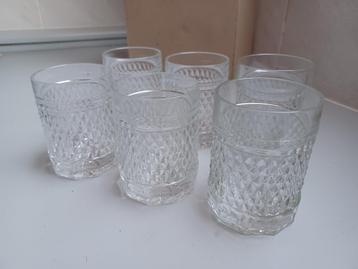 Set met 6 whiskyglazen in perfecte staat beschikbaar voor biedingen