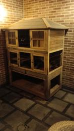 Konijnen hok. 2 verdiepingen, op wielen.