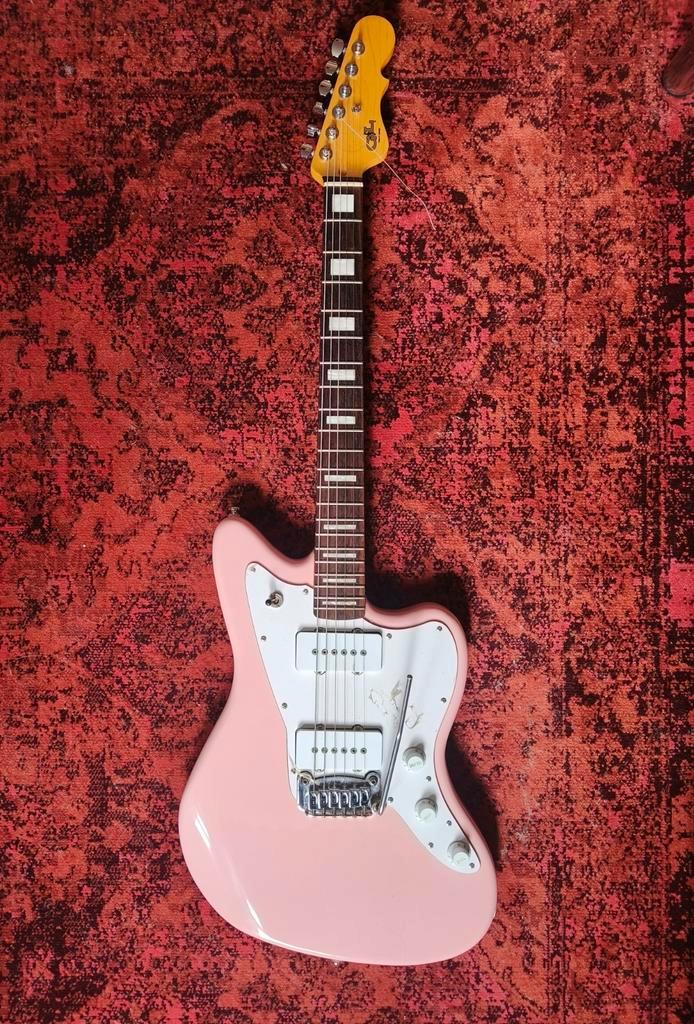 G & L Doheny Shell Pink (Jazzmaster style), Muziek en Instrumenten, Snaarinstrumenten | Gitaren | Elektrisch, Zo goed als nieuw
