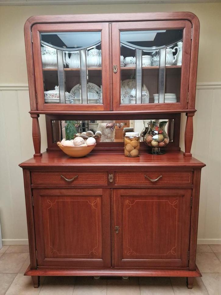 Engelse servieskast vintage, Huis en Inrichting, Kasten | Buffetkasten, Gebruikt, Ophalen