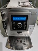 Machine à café Delonghi, Electroménager, Réservoir d'eau amovible, Café en grains, Combiné, Comme neuf
