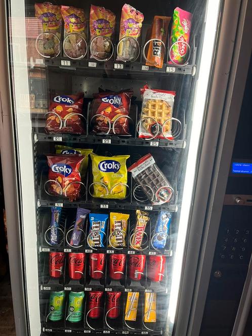 Distributeur combi boissons froides et friandises vending, Verzamelen, Automaten | Overige, Zo goed als nieuw, Ophalen