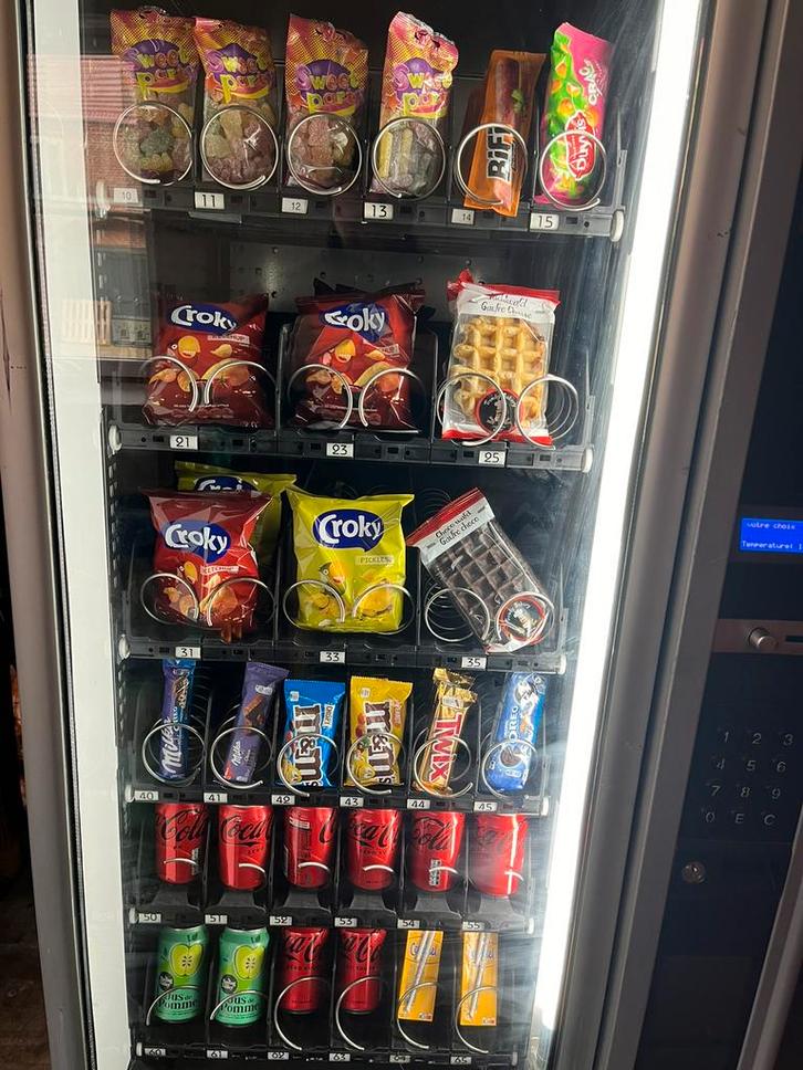 Distributeur combi boissons froides et friandises vending, Verzamelen, Automaten | Overige, Zo goed als nieuw, Ophalen