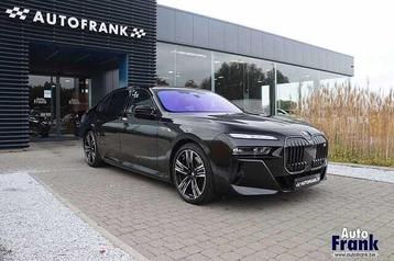 BMW i7 M70 / TV / LOUNGE SEAT / EXCT DRIVE / AUTO DEUR beschikbaar voor biedingen