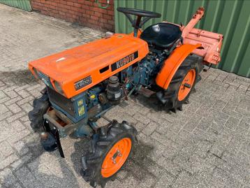 Mini tractor Kubota B6000 trekker met frees beschikbaar voor biedingen