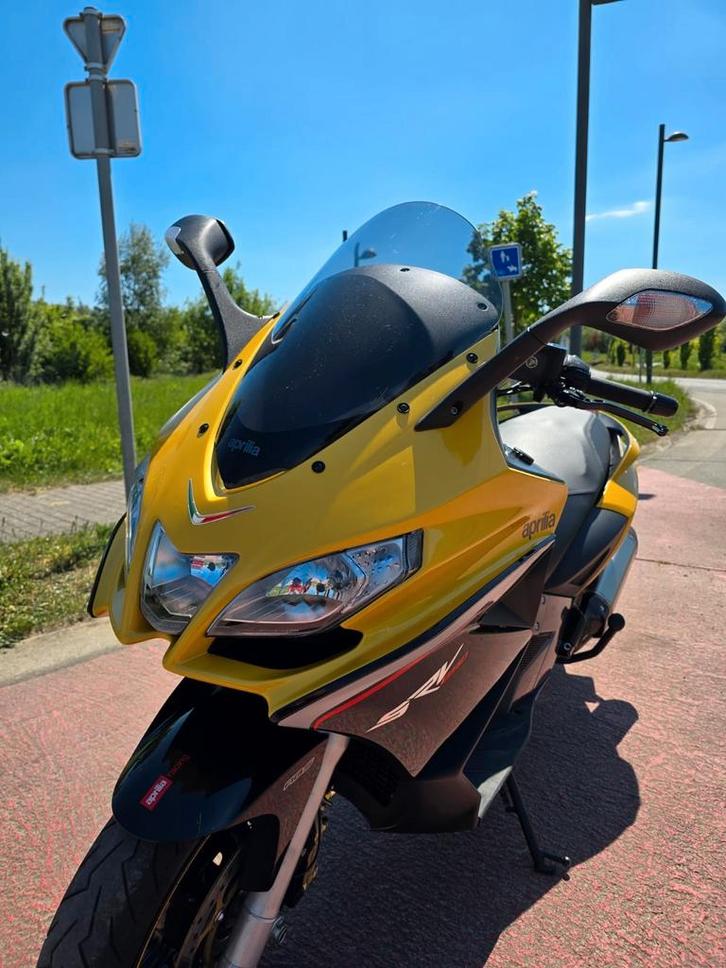 Aprilia SRV 850 ( Magnifique Scooter full options !!!! ), Fietsen en Brommers, Scooters | Aprilia