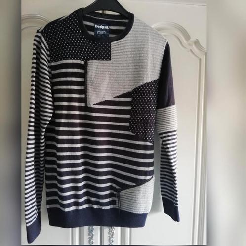 Pull   de chez  T.S  "  Desigual ", Vêtements | Hommes, Pulls & Vestes, Comme neuf, Taille 46 (S) ou plus petite, Gris, Envoi