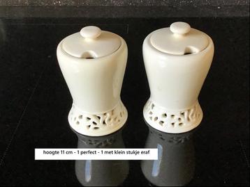 2 potjes arts de table beschikbaar voor biedingen