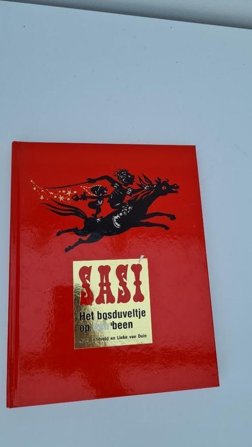 Sasi, het bosduveltje op één been, Lieke van Duin, Boeken, Kinderboeken | Jeugd | onder 10 jaar, Nieuw, Sprookjes, Ophalen