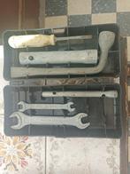 Boordgereedschap Lada oldtimer, Ophalen of Verzenden, Gebruikt