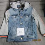 jeans jacket met kap maat 128, Jongen of Meisje, Jas, Zo goed als nieuw, Ophalen