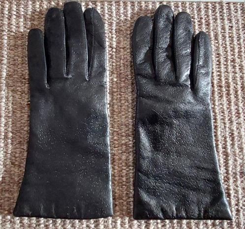 Lederen dames handschoenen - Maat S = maat 7 - € 9, Kleding | Dames, Mutsen, Sjaals en Handschoenen, Zo goed als nieuw, Handschoenen