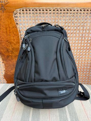 Nieuw Tom Bihn Synik 22 Everyday Travel Backpack 22L Bag beschikbaar voor biedingen