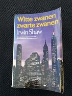 Witte zwanen, zwarte zwanen - Irwin Shaw (TV De jordaches), Boeken, Gelezen, Ophalen of Verzenden