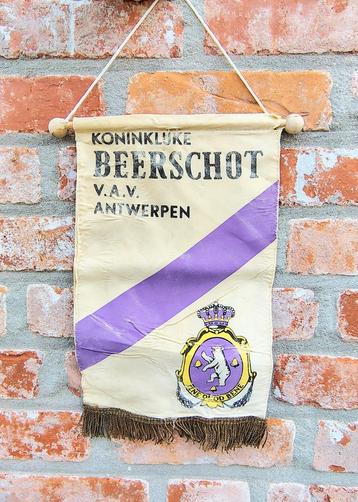 Beerschot VAV 1970s voetbal vaandel fanion wimpel beschikbaar voor biedingen