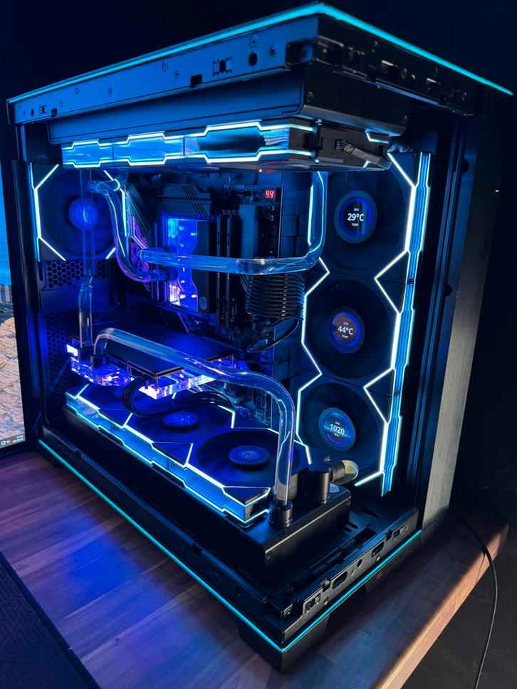 PC Gaming Haut de Gamme Ryzen 7 9800X3D | RTX 4080 | WC, Computers en Software, Desktop Pc's, Zo goed als nieuw, Gaming, Ophalen