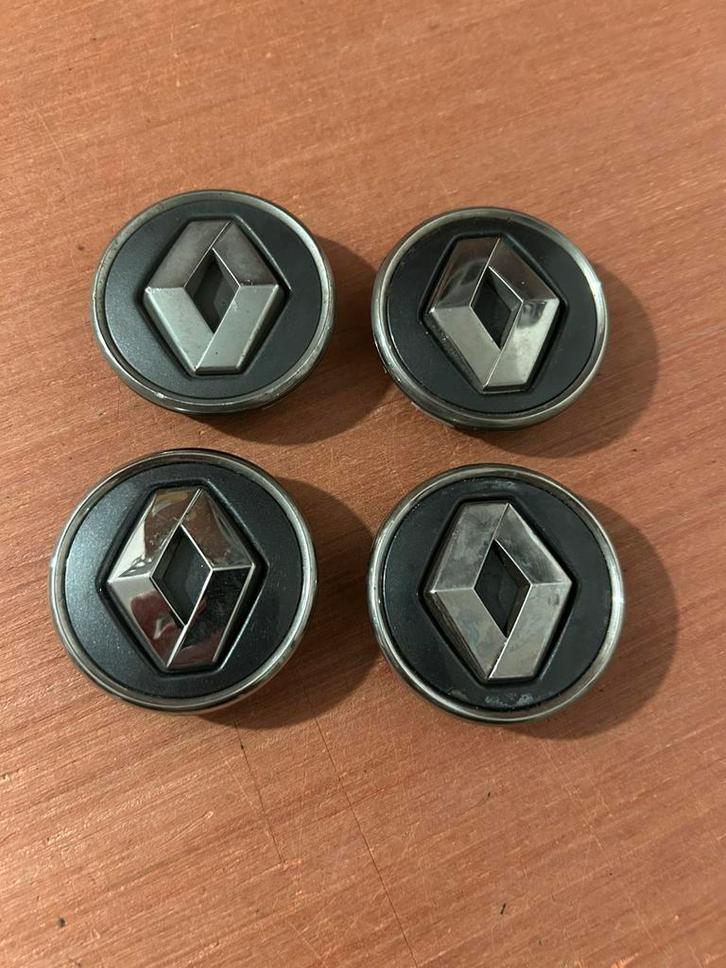 4 originele Renault clio scenic of andere wieldoppen, Auto diversen, Wieldoppen, Zo goed als nieuw, Ophalen of Verzenden