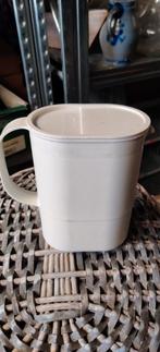 Schenkkan Tupperware, Ophalen of Verzenden, Crème, Beker of Kan